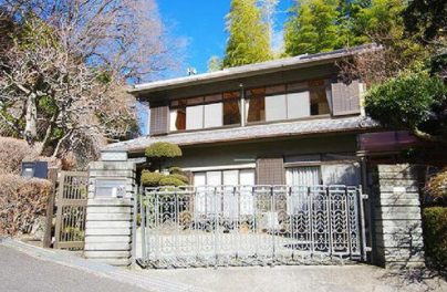 Atami akiya property
