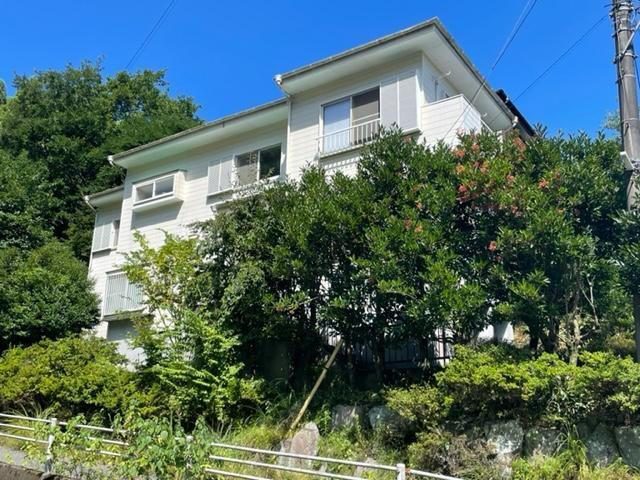 Atami akiya property