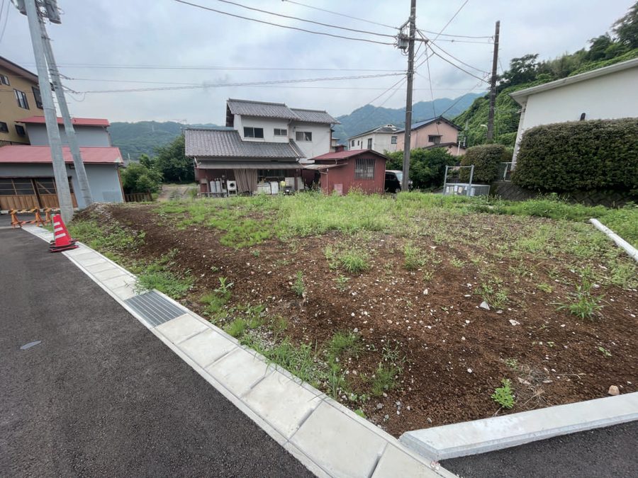 Atami akiya property