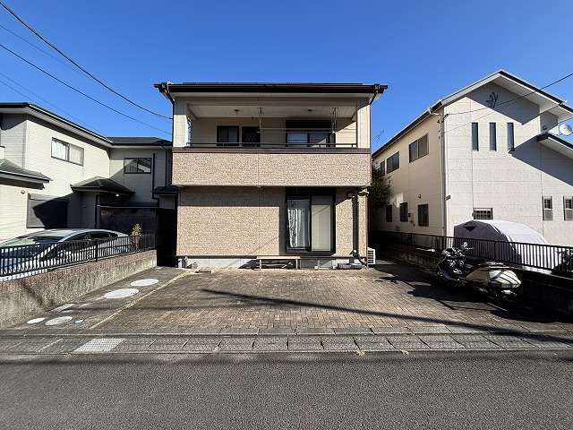 Atami akiya property