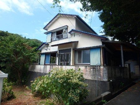 Shimoda Shirahama Beachfront Land + House